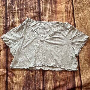 Women’s Aerie Cropped V-Neck Grey Shirt Size XXL